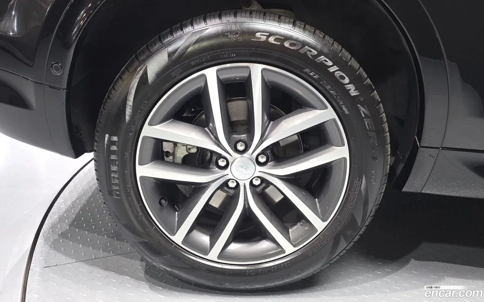 Land Rover Discovery Sport P250 SE 2025 — thumbnail 2