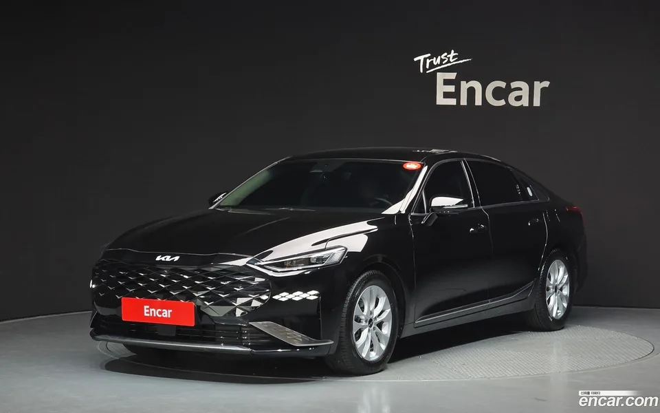 Kia K8 2.5 2WD 2023 — photo 1, buy with delivery to Moscow
