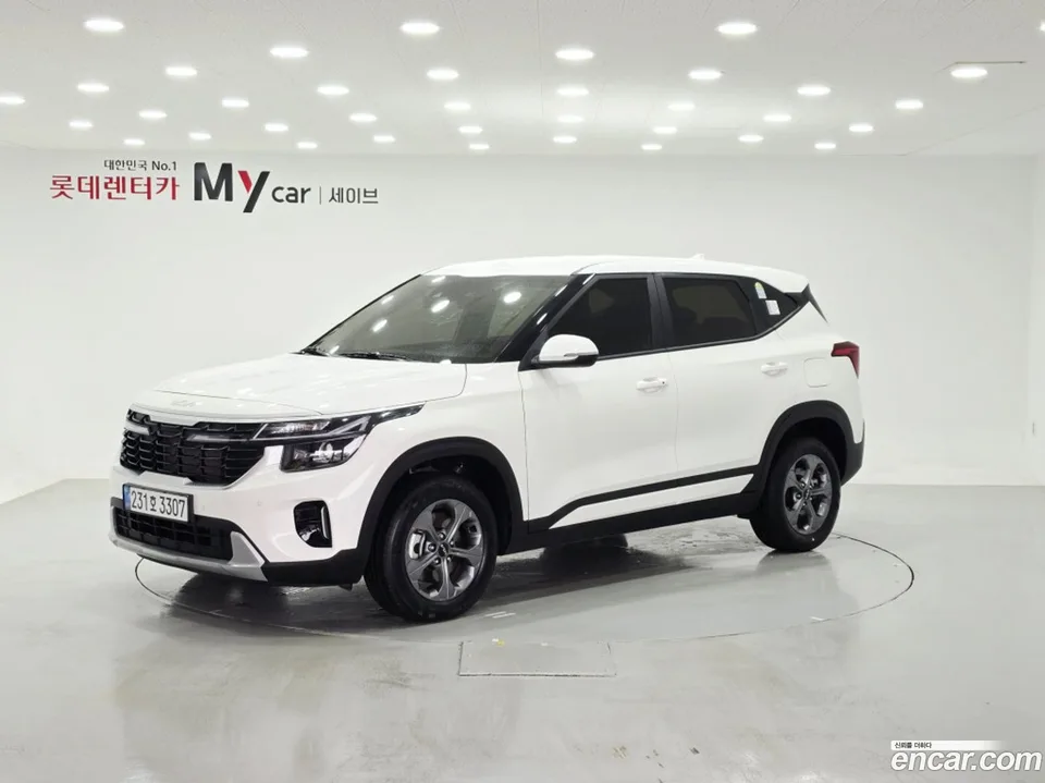 Kia Seltos 2.0 4WD 2025 — photo 1, buy with delivery to Moscow