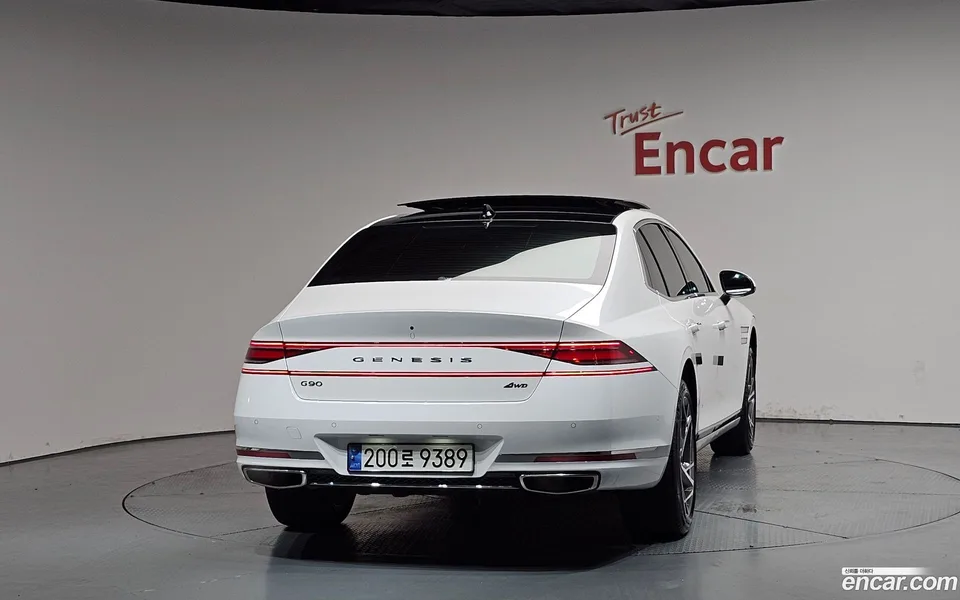 Genesis G90 3.5 AWD 2024 — thumbnail 4