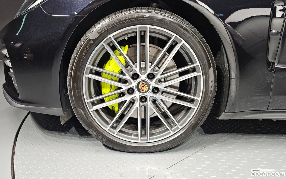 Porsche Panamera (971) 2.9 AWD E- 2023 — thumbnail 5
