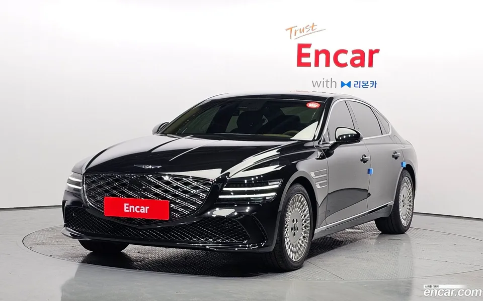 Genesis G80 2.5 AWD 2025 — photo 1, buy with delivery to Moscow
