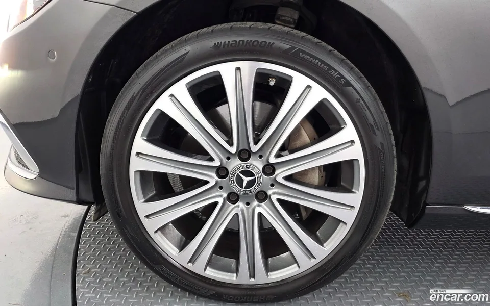 Mercedes-Benz E-Class E350 4MATIC 2022 — thumbnail 2