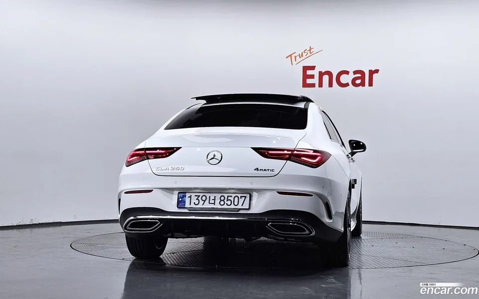Mercedes-Benz CLA-Class CLA250 4MATIC 2023 — thumbnail 4