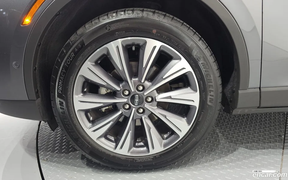 Lincoln Corsair 2.0 AWD 2022 — thumbnail 2