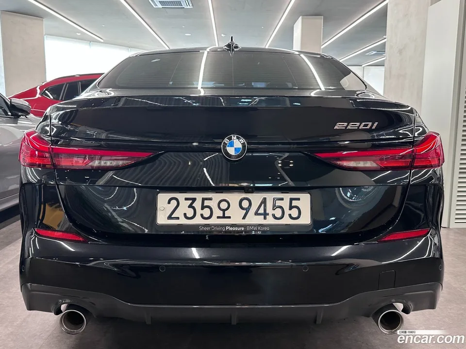 BMW 2 Series Gran Coupe 220i M 2024 — thumbnail 4
