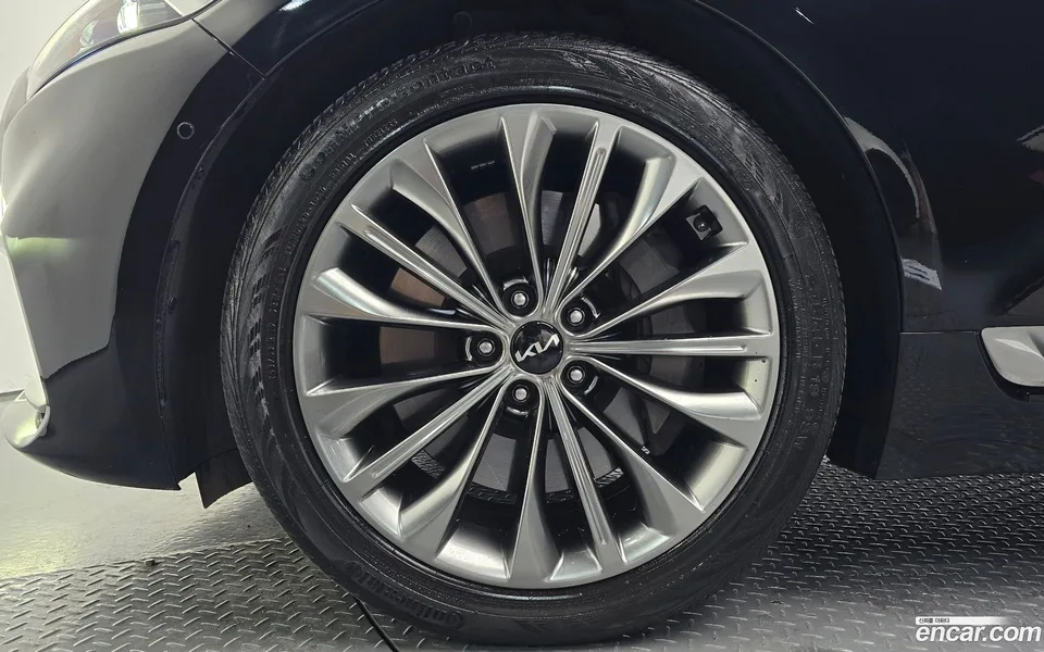 Kia K9 3.3 T-GDI AWD 2023 — thumbnail 2