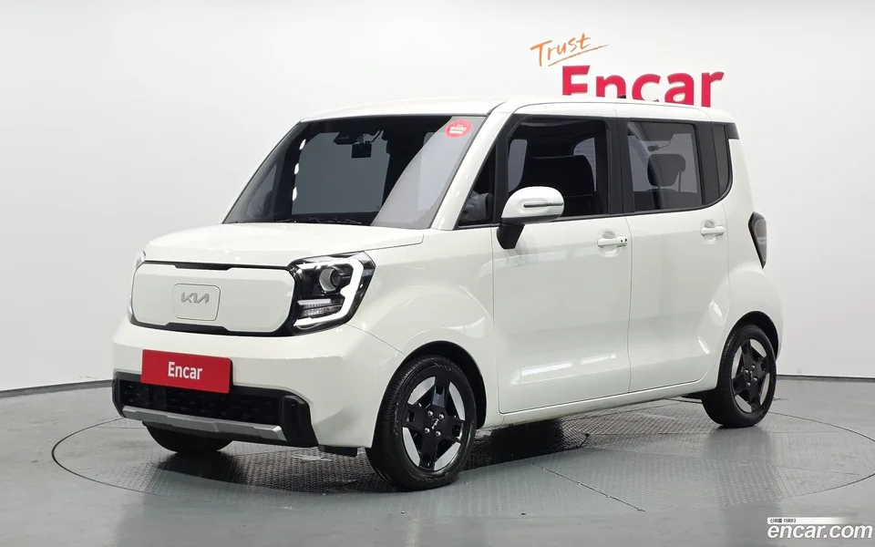Kia Ray EV 2024 — photo 1, buy with delivery to Moscow