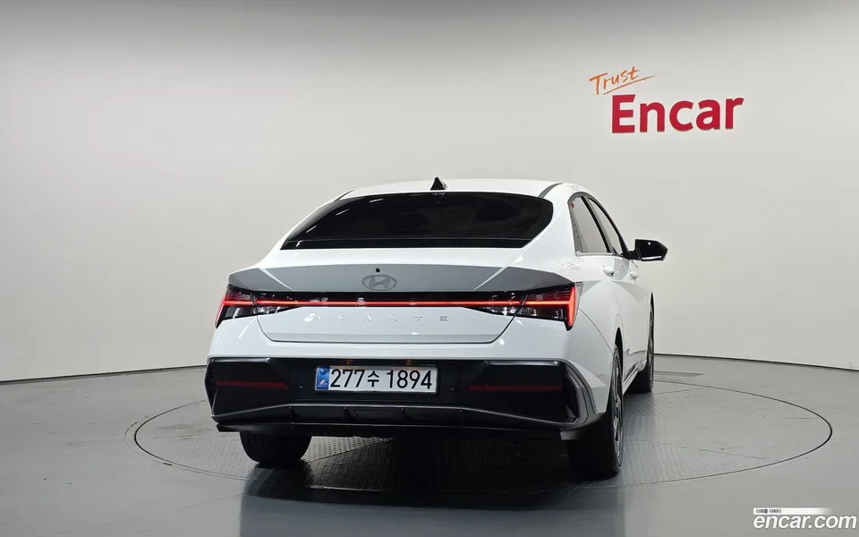 Hyundai Avante CN7 Hybrid 2025 — thumbnail 4