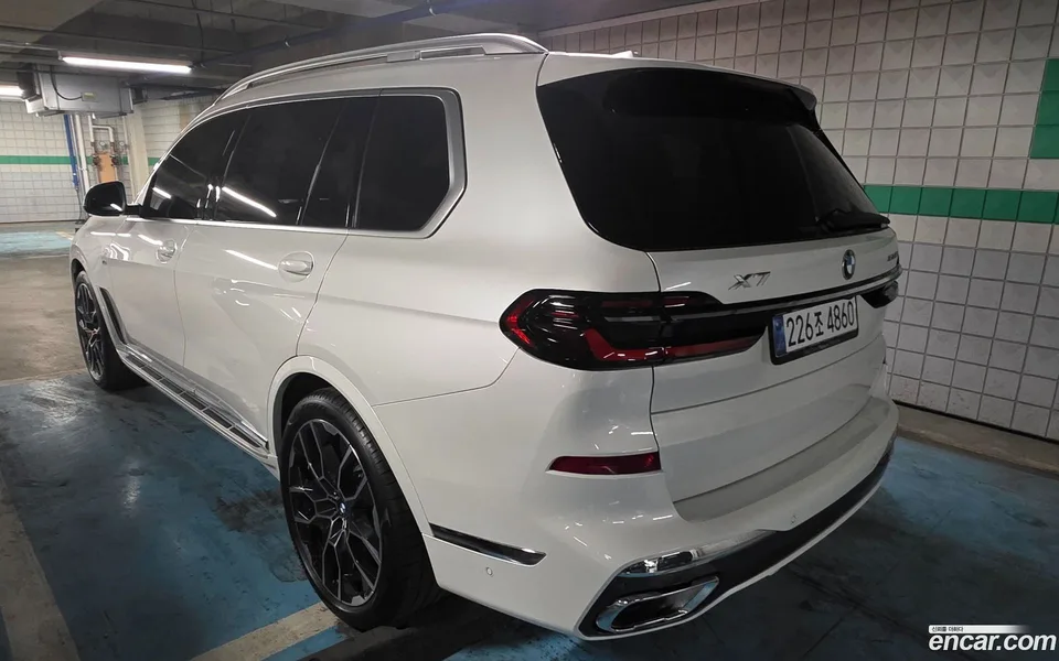 BMW X7 xDrive 40i M 7 2026 — thumbnail 4