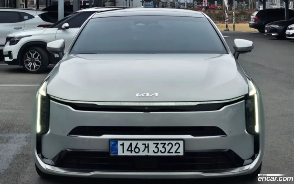 Kia K8 Hybrid 2024 — thumbnail 3