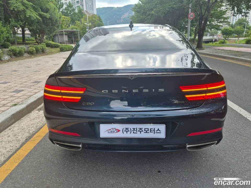 Genesis G80 2.5 AWD 2022 — thumbnail 4