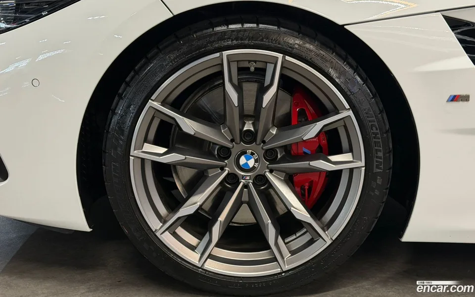 BMW Z4 M40i 2024 — thumbnail 2