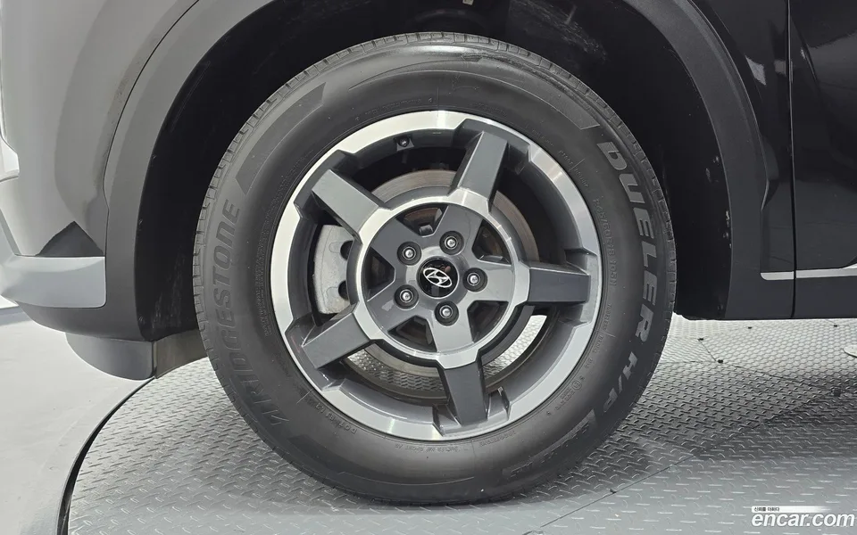 Hyundai Palisade 2.2 2WD 2023 — thumbnail 2
