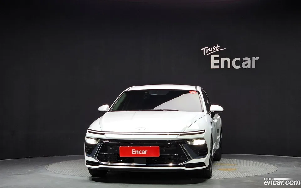 Hyundai Sonata The Edge 2.0 2025 — thumbnail 3