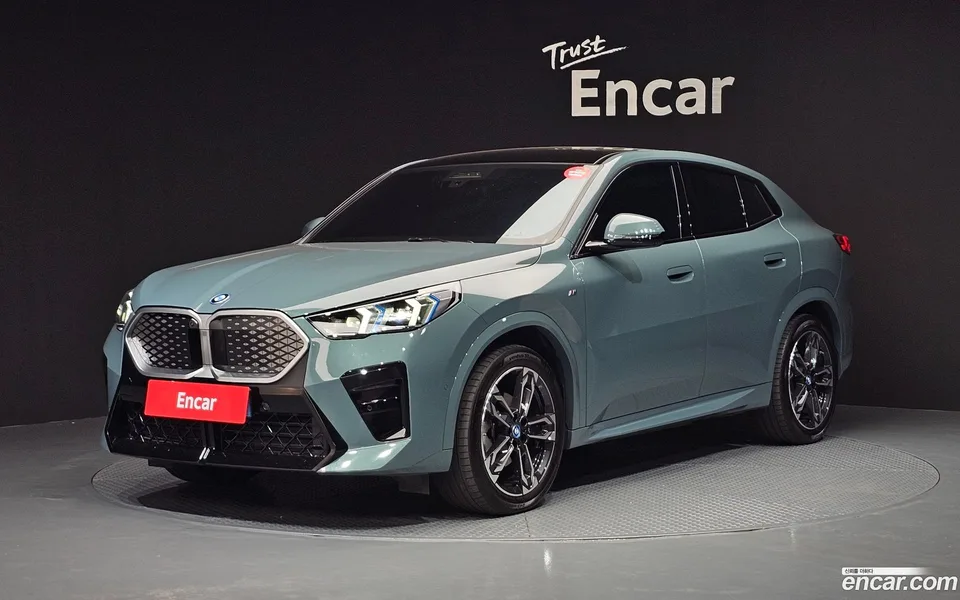 BMW iX2 2024
