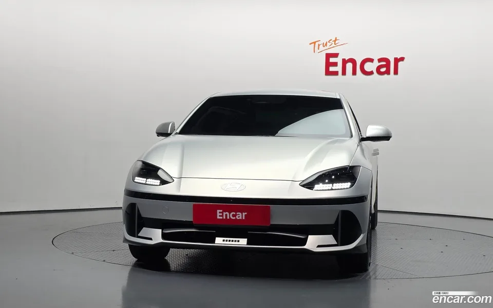 Hyundai Ioniq 6 2023 — thumbnail 3