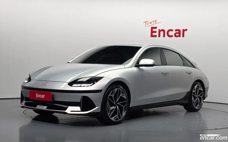 Hyundai Ioniq 6 2023 — photo 1, buy with delivery to Moscow