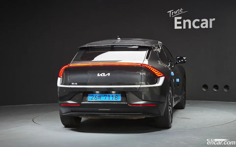 Kia EV6 2022 — thumbnail 4