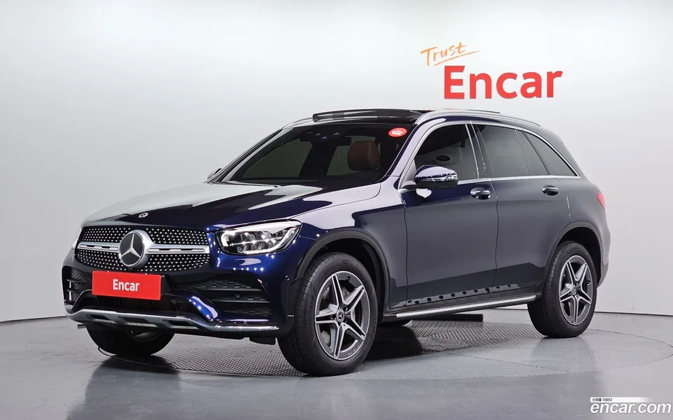 Mercedes-Benz GLC-Class GLC300e 4MATIC 2022 — photo 1, buy with delivery to Moscow