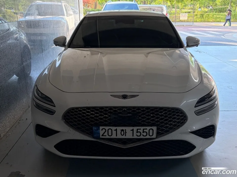 Genesis G70 2.5T 4WD 2024 — photo 1, buy with delivery to Moscow