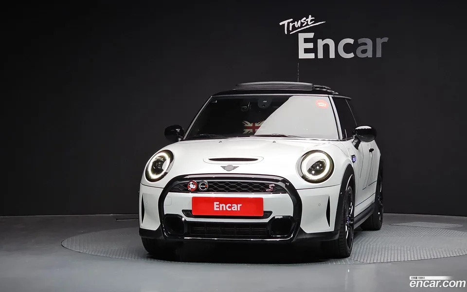 MINI Cooper S 2024 — миниатюра 3