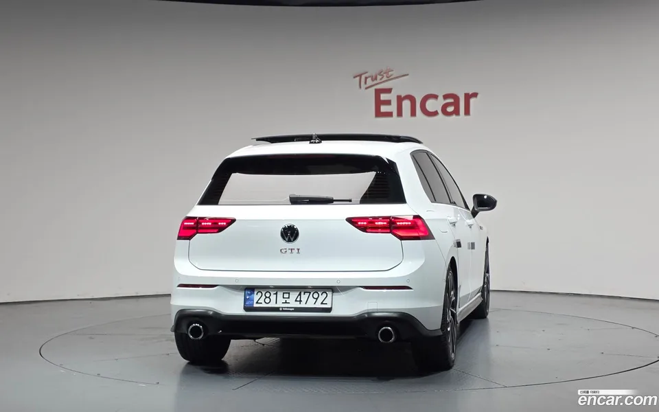 Volkswagen Golf 2.0 GTI 2024 — thumbnail 4