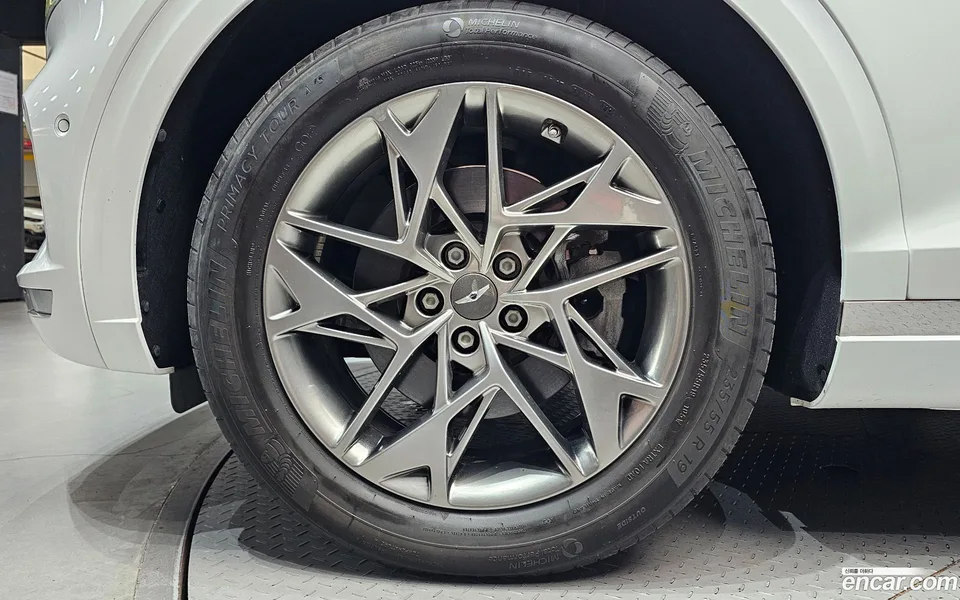 Genesis GV70 2.5T 2WD 2022 — thumbnail 2