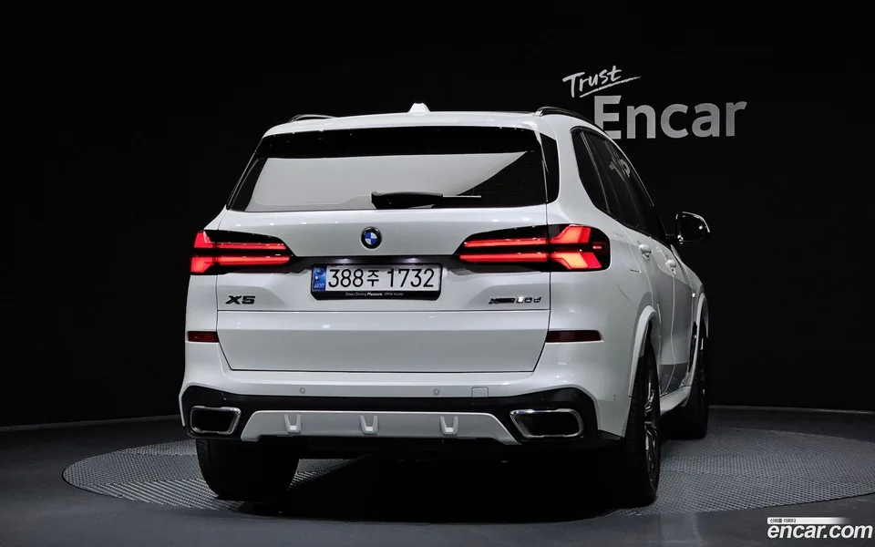 BMW X5 xDrive 30d M 2024 — thumbnail 4