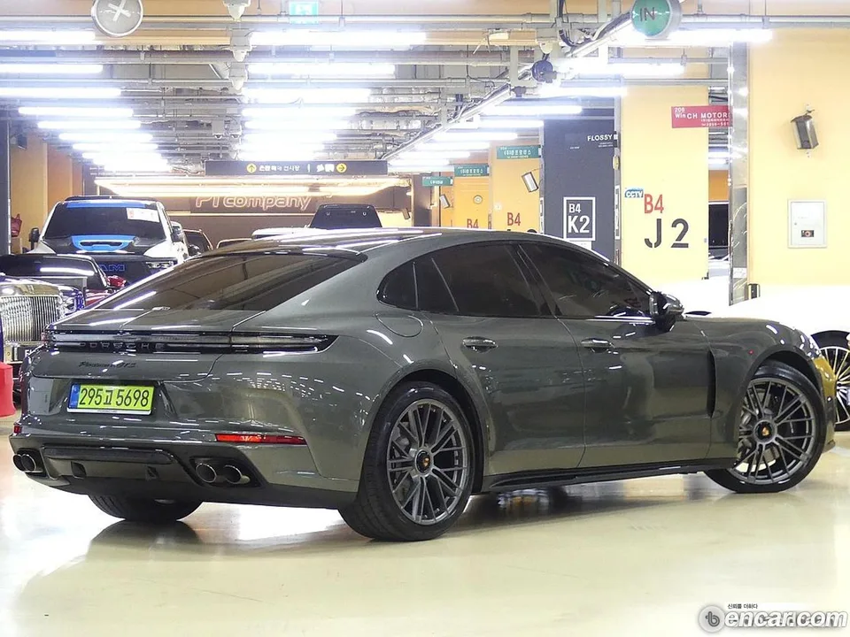 Porsche Panamera (976) 4.0 GTS 2025 — thumbnail 3