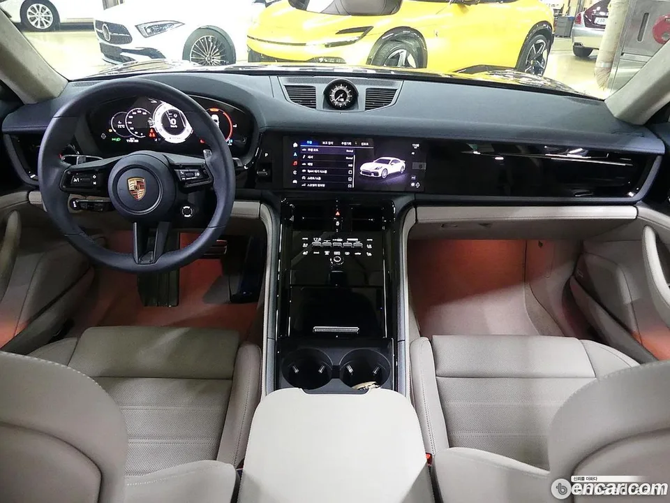 Porsche Panamera (976) 4.0 GTS 2025 — thumbnail 4