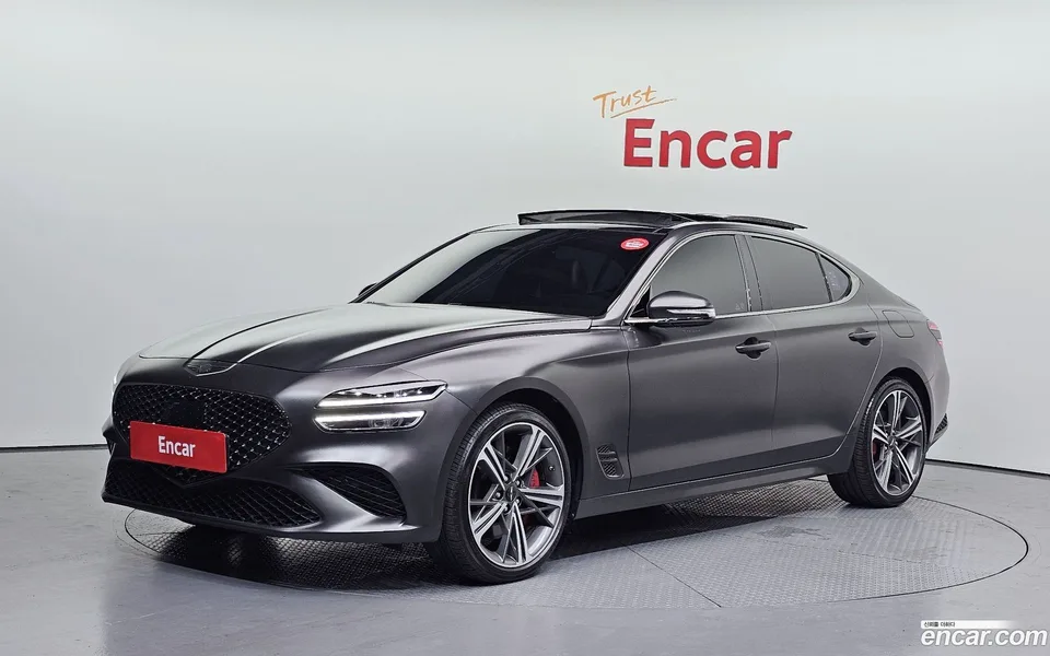 Genesis G70 2.5T 2WD 2023 — photo 1, buy with delivery to Moscow