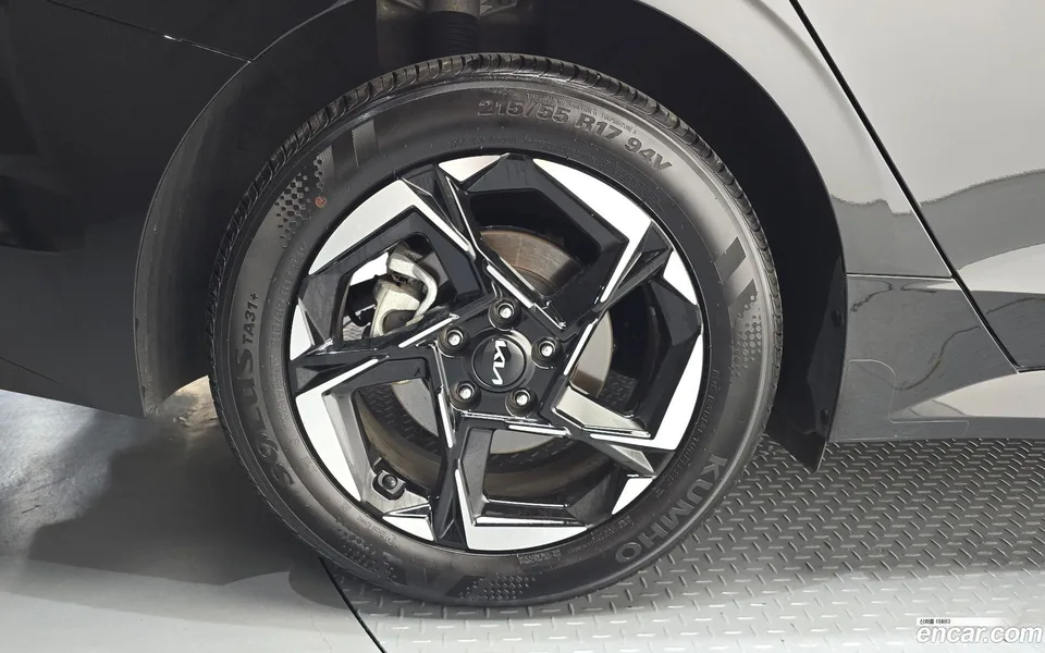 Kia K5 2.0 2024 — thumbnail 5