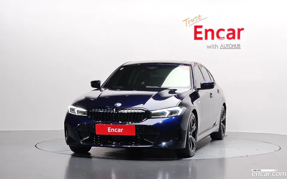 BMW 3 Series 320i M 2025 — thumbnail 3