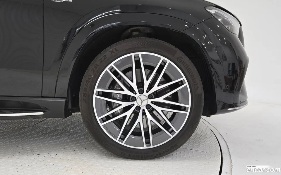 Mercedes-Benz GLE-Class AMG GLE53 4MATIC+ 2025 — thumbnail 2