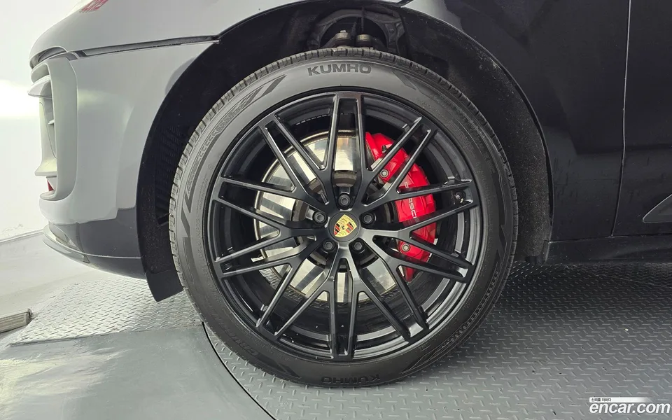 Porsche Macan 2.9 GTS 2023 — thumbnail 5