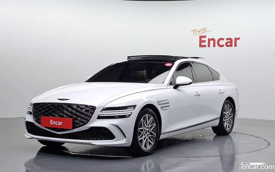 Genesis G80 2.5 2WD 2024 — photo 1, buy with delivery to Moscow