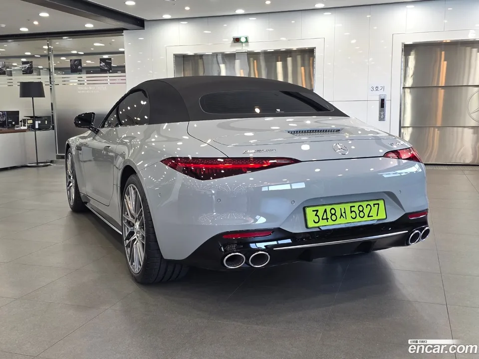 Mercedes-Benz SL-Class AMG SL43 2025 — thumbnail 3