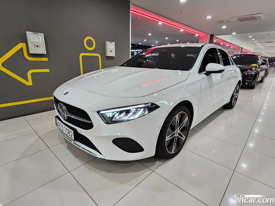 Mercedes-Benz A-Class A220 2024 — photo 1, buy with delivery to Moscow