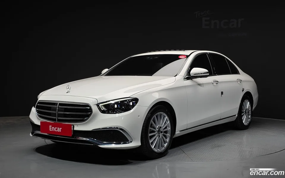 Mercedes-Benz E-Class E250 2022 — photo 1, buy with delivery to Moscow