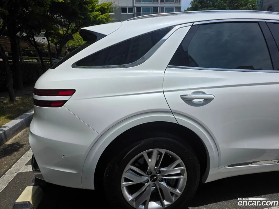 Genesis GV70 2.5T 2WD 2026 — thumbnail 5