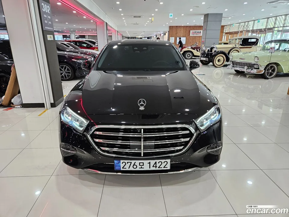 Mercedes-Benz E-Class E220d 4MATIC 2024 — thumbnail 3