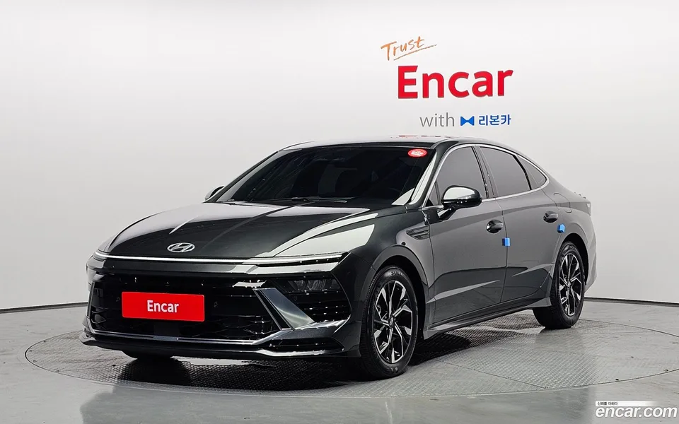 Hyundai Sonata The Edge 1.6 2023 — photo 1, buy with delivery to Moscow