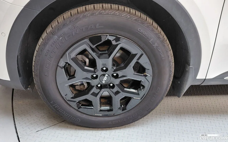 Kia Sorento HEV 1.6 2WD 2023 — thumbnail 2