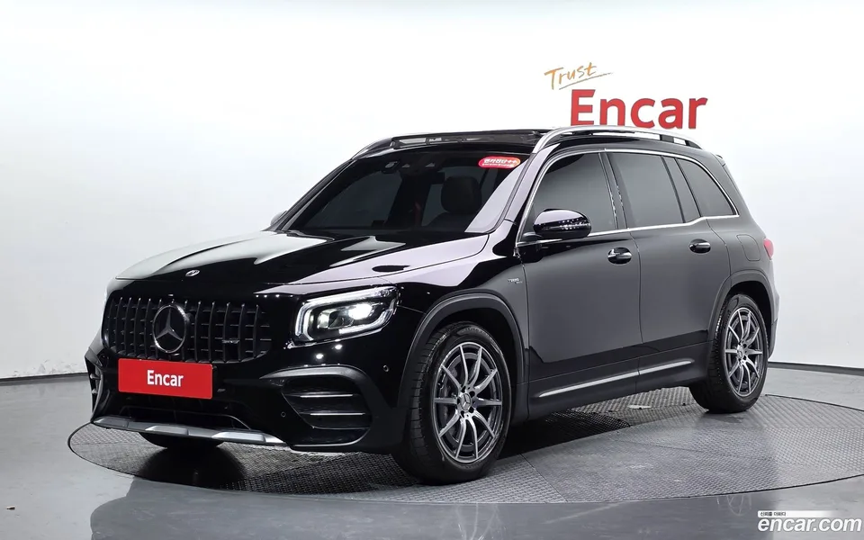 Mercedes-Benz GLB-Class AMG GLB35 4MATIC 2023 — photo 1, buy with delivery to Moscow