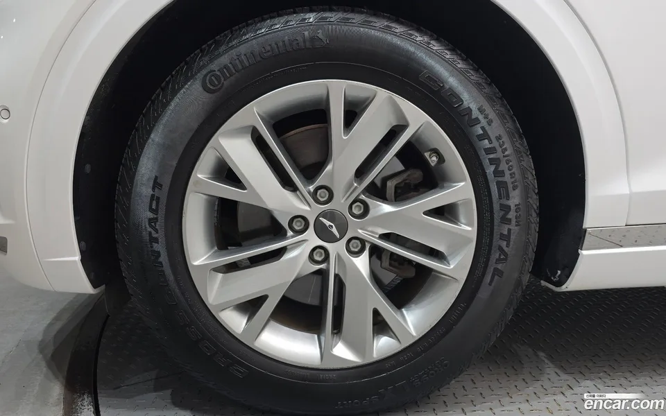 Genesis GV70 2.5T 2WD 2022 — thumbnail 2