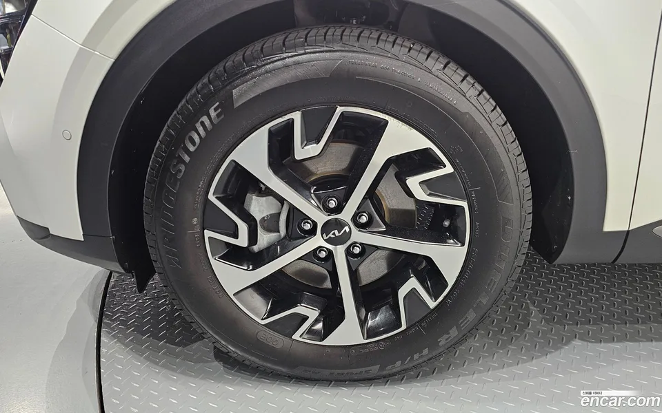 Kia Sportage Hybrid 2WD 2022 — thumbnail 5