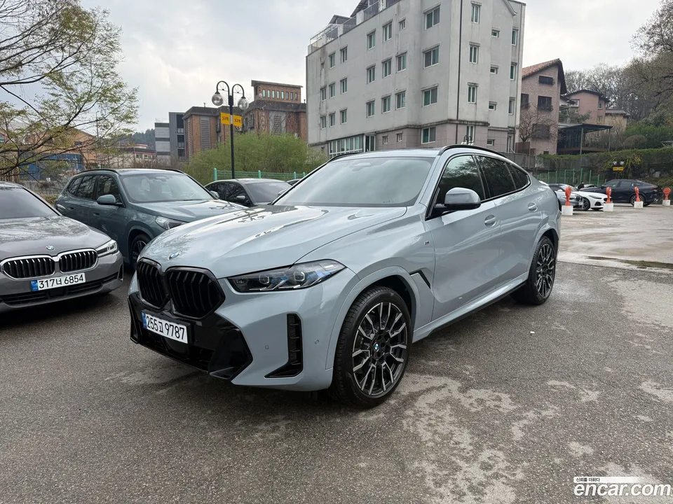 BMW X6 xDrive40i M 2026 — thumbnail 3