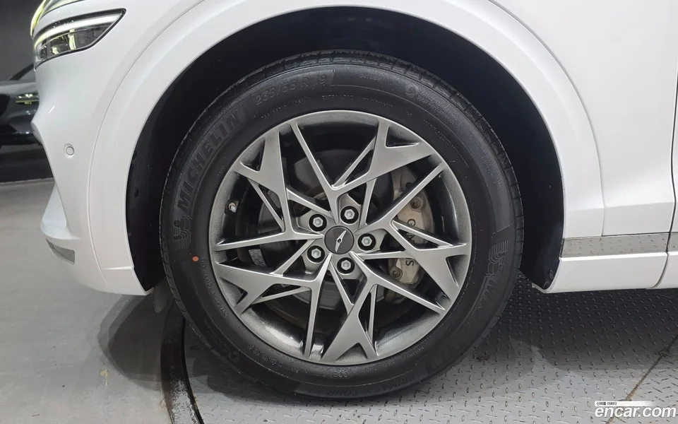 Genesis GV70 2.5T 2WD 2022 — thumbnail 5