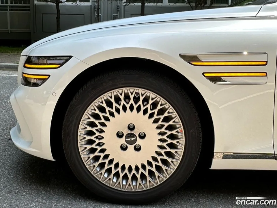 Genesis G80 2.5 2WD 2024 — thumbnail 3